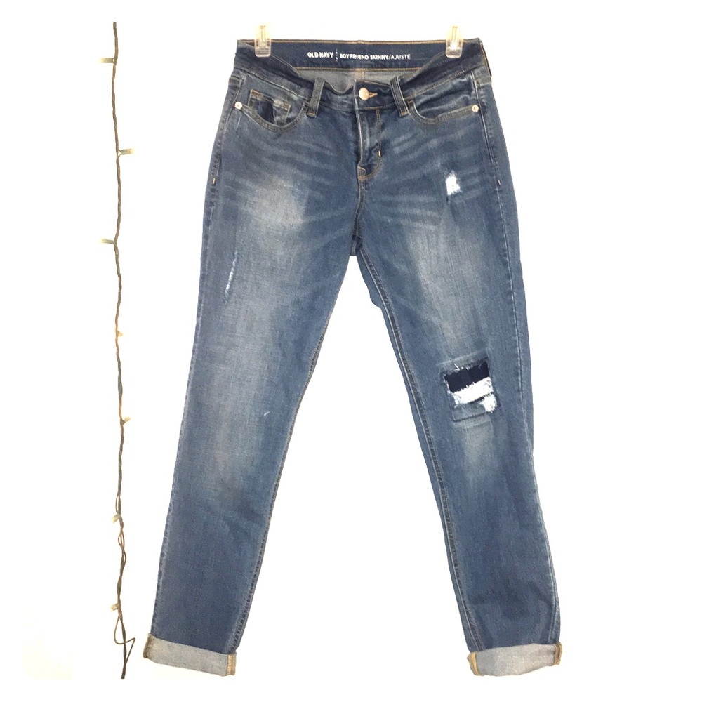 Never worn old navy semi distressed denim jeans